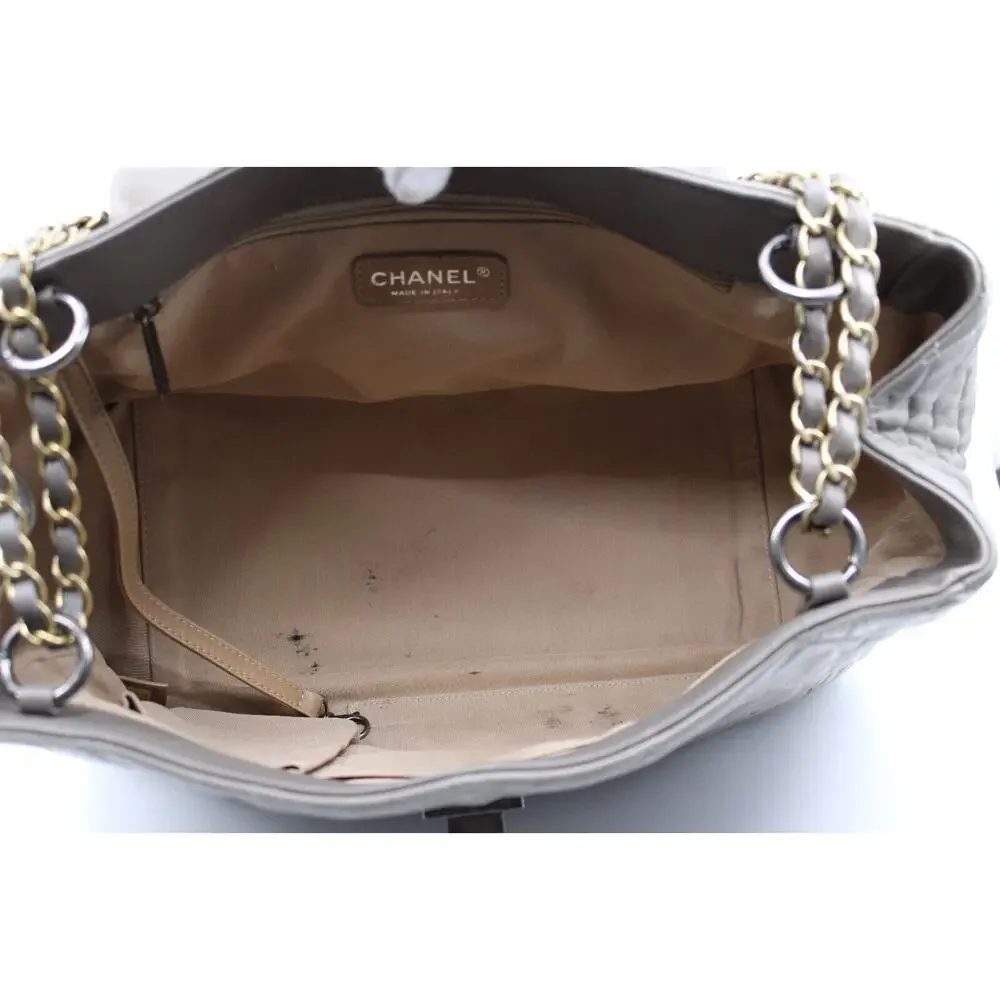 CHANEL Glazed Crinkled Mademoiselle Reissue East West Flap Trapeze 2.55 2011